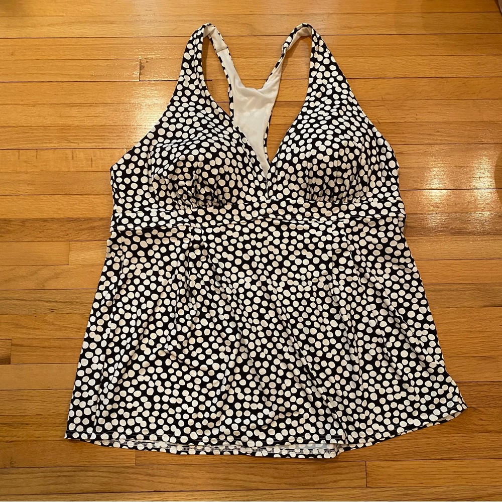 Lands End tankini top 18. NWOT
